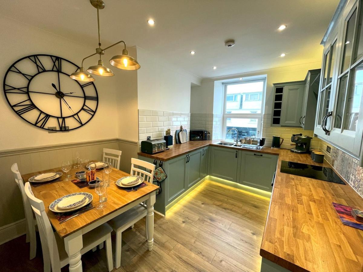 Pass The Keys Beautifully Presented 3Br Luxury Apartment Kirkcudbright Eksteriør billede