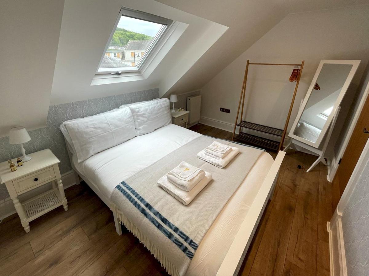 Pass The Keys Beautifully Presented 3Br Luxury Apartment Kirkcudbright Eksteriør billede