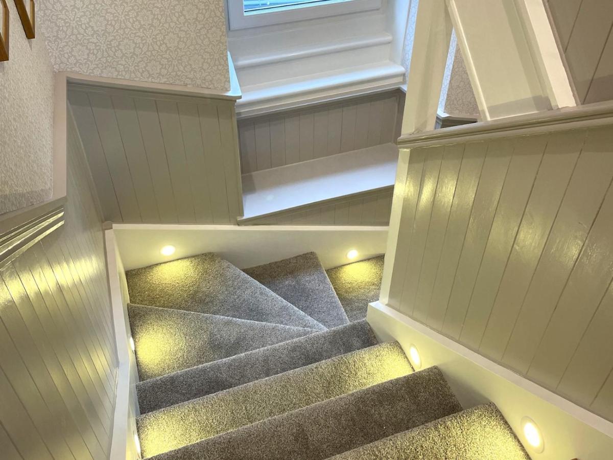 Pass The Keys Beautifully Presented 3Br Luxury Apartment Kirkcudbright Eksteriør billede